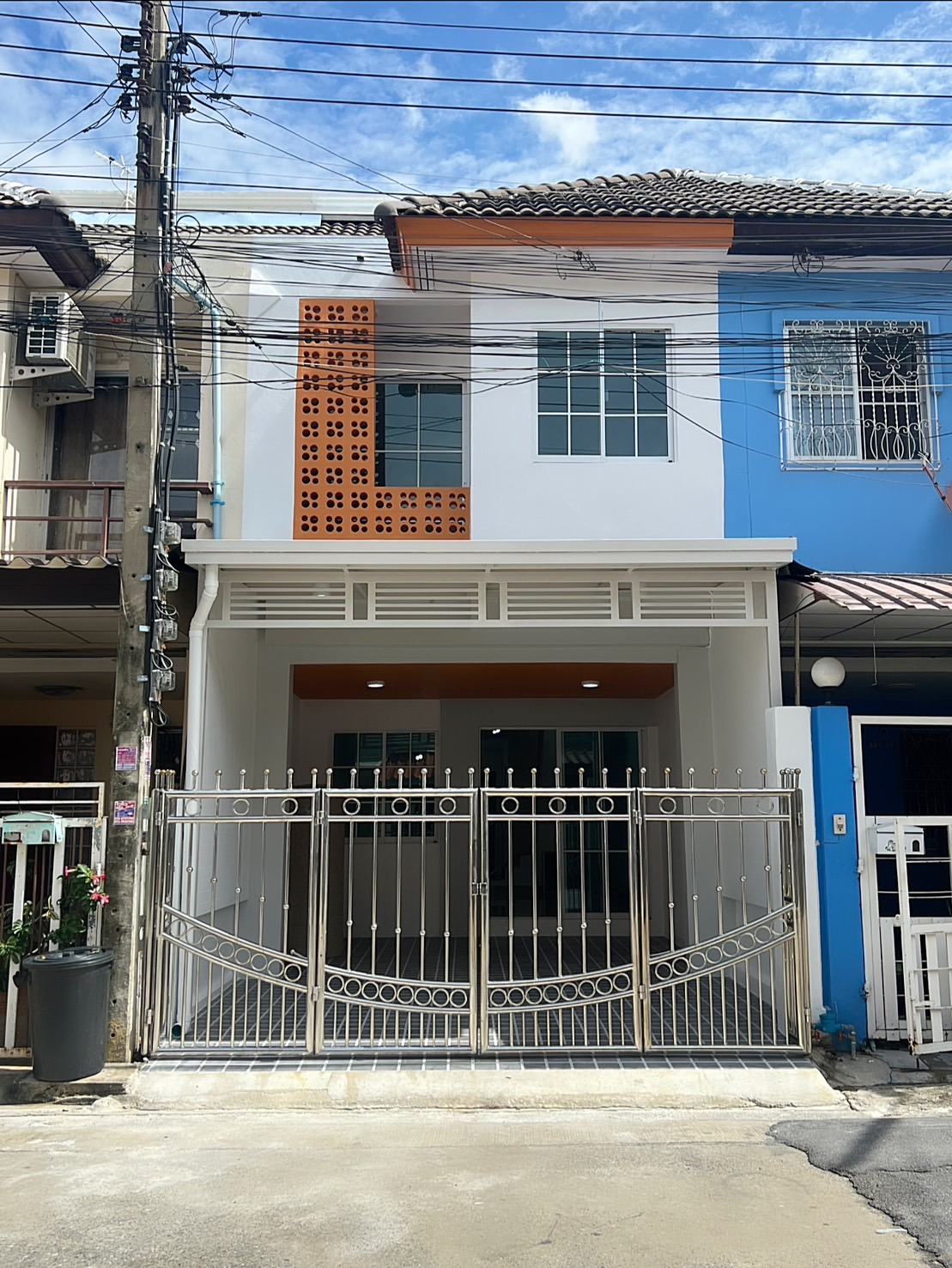 ทาวน์เฮ้าส์ ร็อคการ์เด้นโฮม 2 วัชรพล กรุงเทพมหานคร สายไหม คลองถนน 2290000