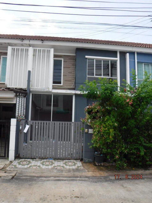 Townhouse Bangkok Sai Mai Khlong Thanon 2200000