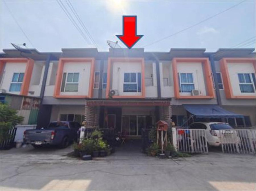 Townhouse Chon Buri Phan Thong Nong Hong 1690000