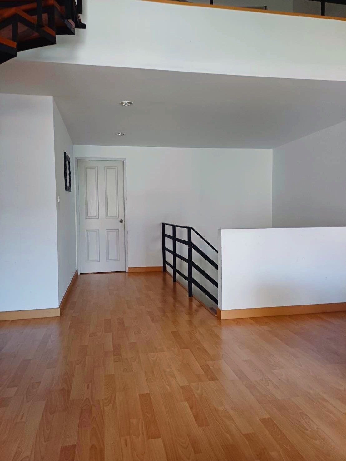 Townhouse The Roof Nonthaburi Pak Kret Bang Talat 3790000