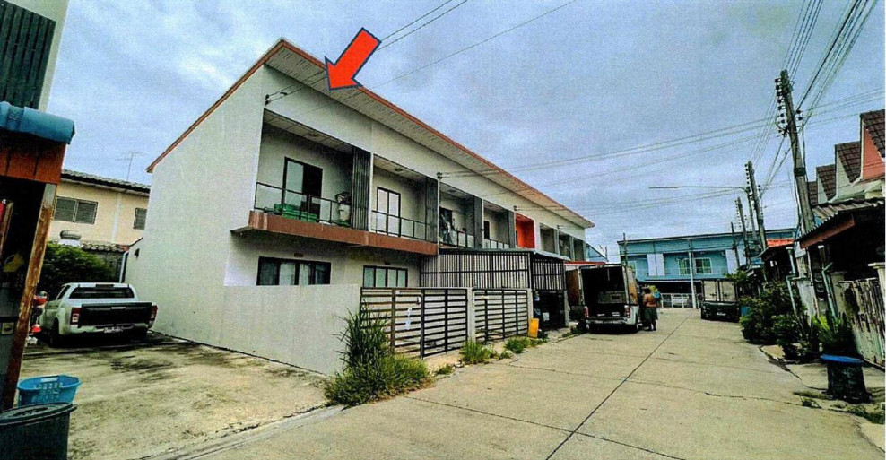 ทาวน์เฮ้าส์ ฉัตรไพลิน ปทุมธานี ลาดหลุมแก้ว ระแหง 1090000