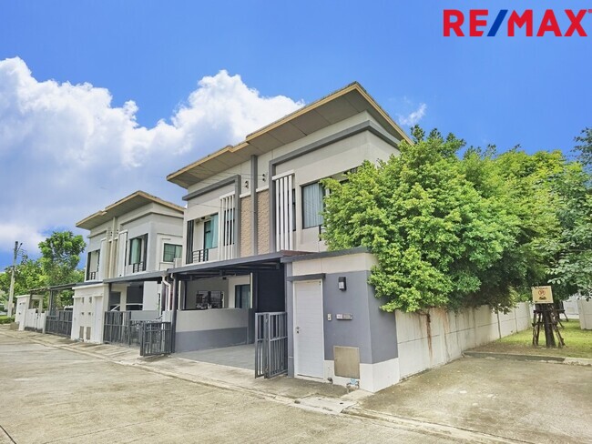 บ้านแฝด เดอะ ทรัสต์ 95 ราชพฤกษ์ รัตนาธิเบศร์ นนทบุรี ปากเกร็ด อ้อมเกร็ด 3290000
