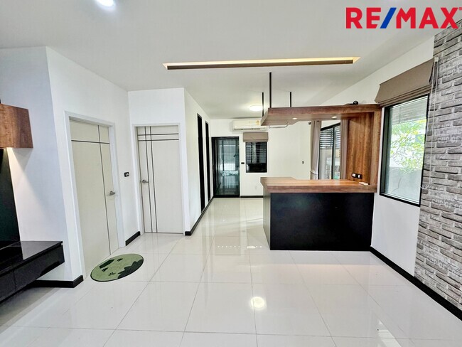 บ้านแฝด เดอะ ทรัสต์ 95 ราชพฤกษ์ รัตนาธิเบศร์ นนทบุรี ปากเกร็ด อ้อมเกร็ด 3290000