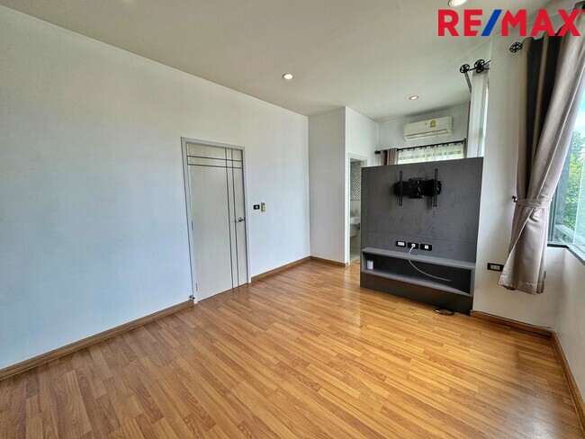 บ้านแฝด เดอะ ทรัสต์ 95 ราชพฤกษ์ รัตนาธิเบศร์ นนทบุรี ปากเกร็ด อ้อมเกร็ด 3290000