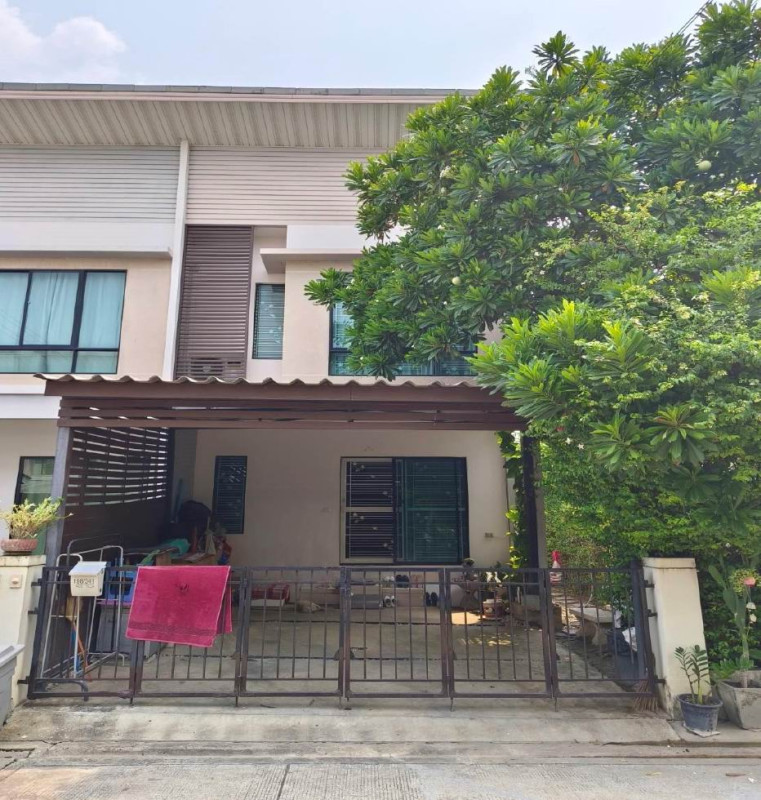 ทาวน์เฮ้าส์ นนทบุรี บางบัวทอง บางบัวทอง 2157500