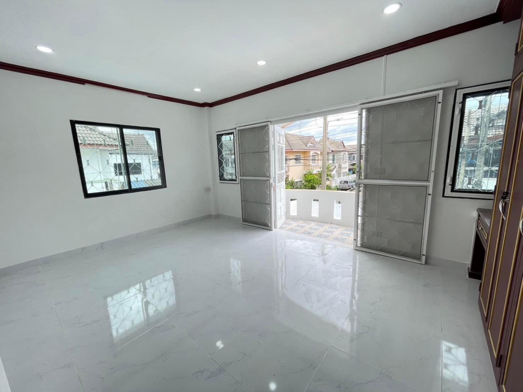 ทาวน์เฮ้าส์ เมืองประชา บางคูวัด ปทุมธานี เมืองปทุมธานี บางคูวัด 2250000