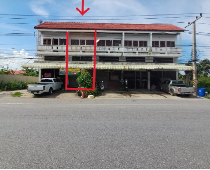 Commercial building Loburi Khok Samrong Khok Samrong 2100000