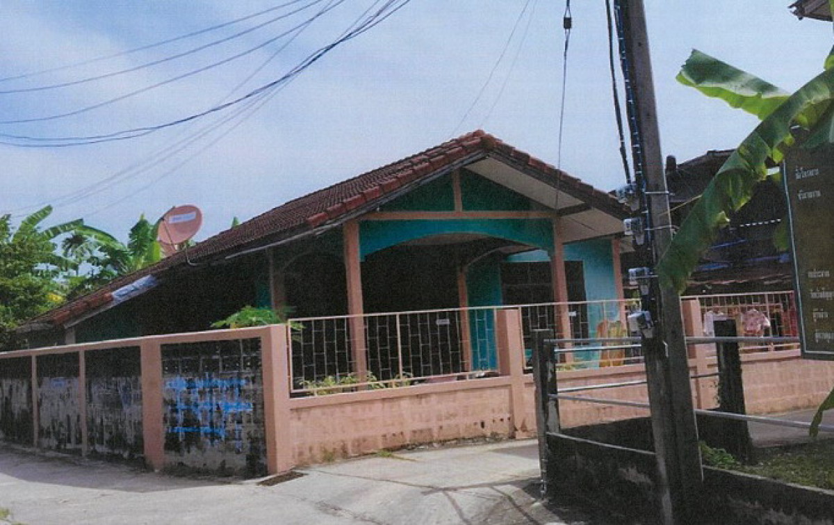 ทาวน์เฮ้าส์ ศรีสะเกษ เมืองศรีสะเกษ ทุ่ม 348048