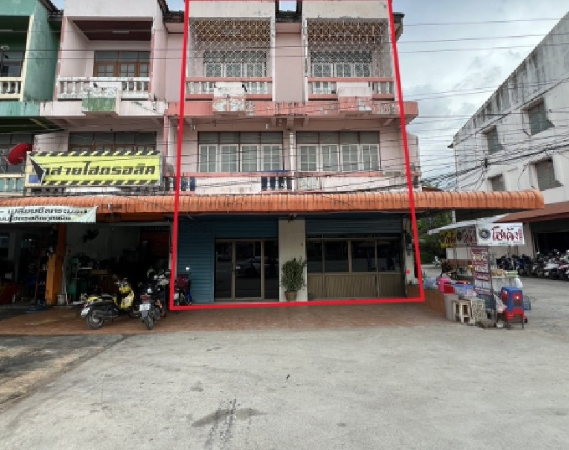 Commercial building Lampang Mueang Lampang Phrabat 3500000