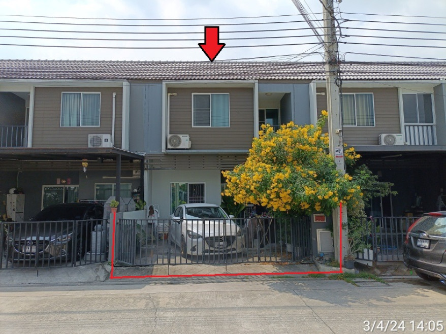 Townhouse Bangkok Khlong Sam Wa Bang Chan 2290000