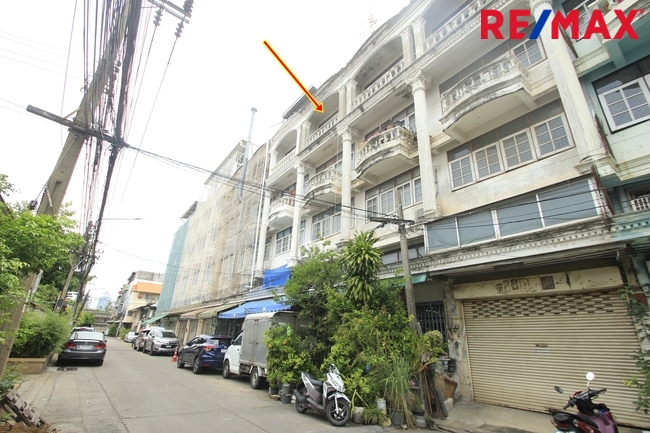 Commercial building Bangkok Bang Kho Laem Bang Khlo 4300000