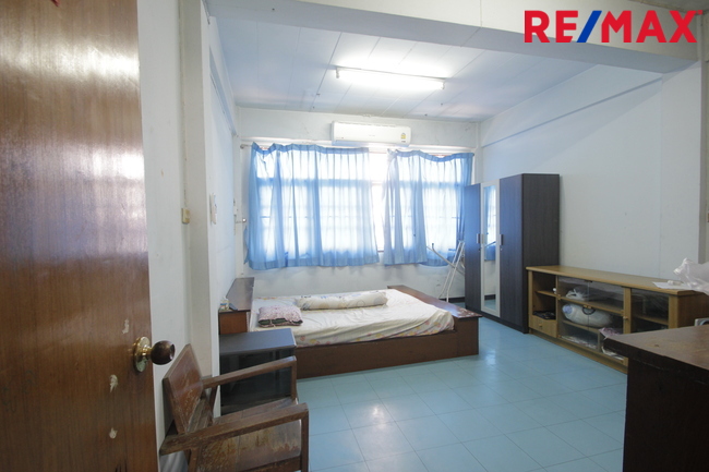 Commercial building Bangkok Bang Kho Laem Bang Khlo 4300000