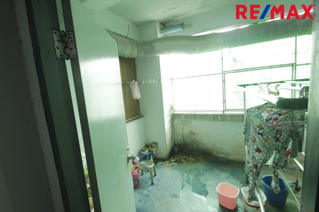 Commercial building Bangkok Bang Kho Laem Bang Khlo 4300000