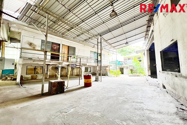 โรงงาน/โกดัง กรุงเทพมหานคร บางขุนเทียน แสมดำ 28000000