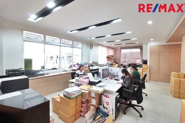 โรงงาน/โกดัง กรุงเทพมหานคร บางขุนเทียน แสมดำ 28000000