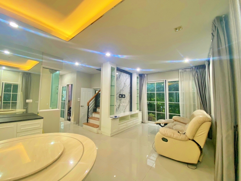 บ้านแฝด โกลเด้น นีโอ สาทร วิลเลจ กรุงเทพมหานคร จอมทอง บางขุนเทียน 9190000