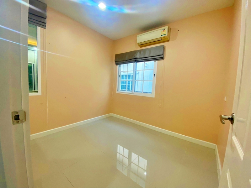 บ้านแฝด โกลเด้น นีโอ สาทร วิลเลจ กรุงเทพมหานคร จอมทอง บางขุนเทียน 9190000