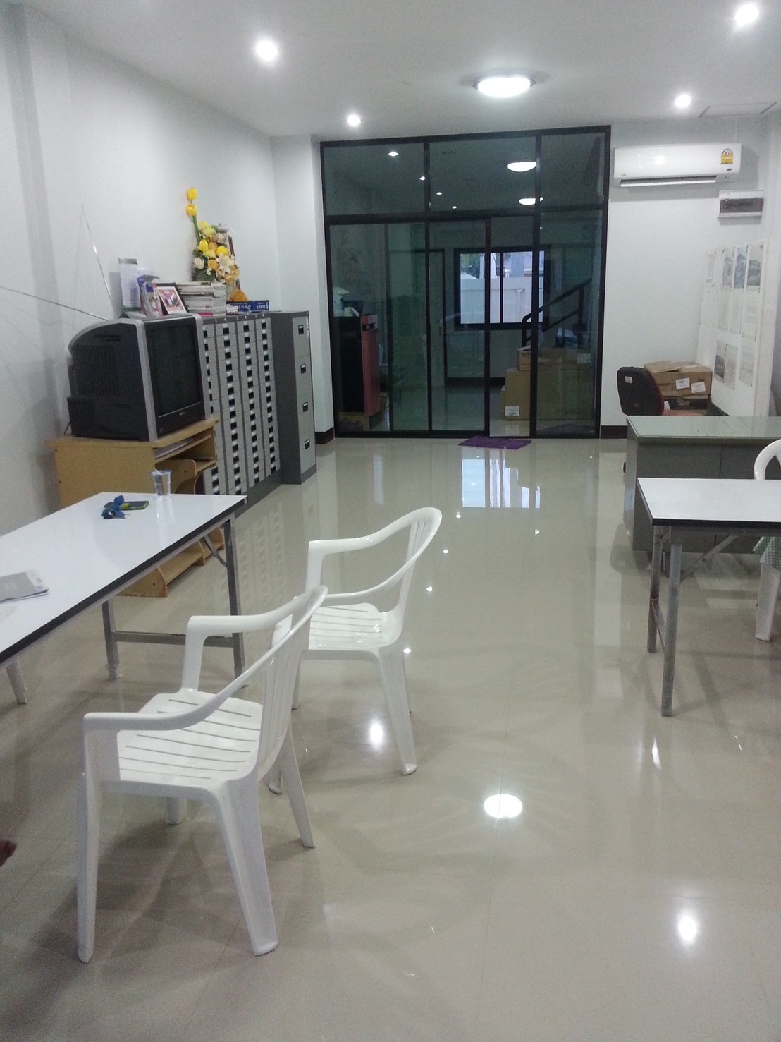 Commercial building Rayong Mueang Rayong Taphong 2000000