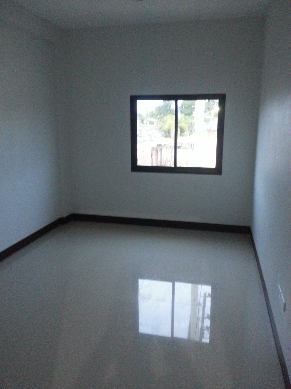 Commercial building Rayong Mueang Rayong Taphong 2000000