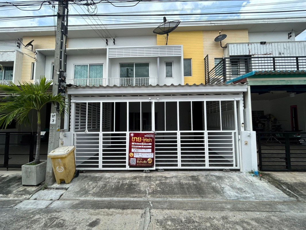 ทาวน์เฮ้าส์ เดอะคอนเนค แจ้งวัฒนะ 2 นนทบุรี ปากเกร็ด บ้านใหม่ 3000000