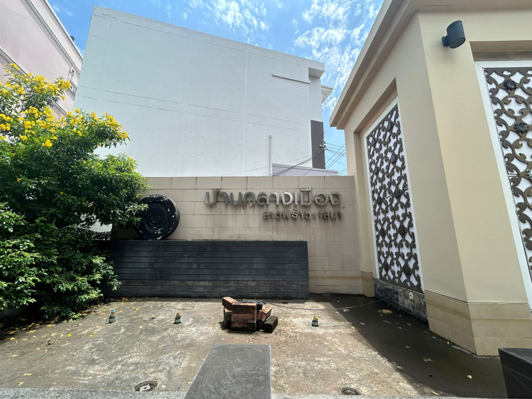 ทาวน์เฮ้าส์ บ้านกลางเมือง ลาดพร้าว-เสนา กรุงเทพมหานคร ลาดพร้าว จรเข้บัว 6000000