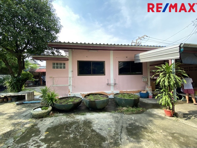 Single house Bangkok Chom Thong Bang Mot 18000000
