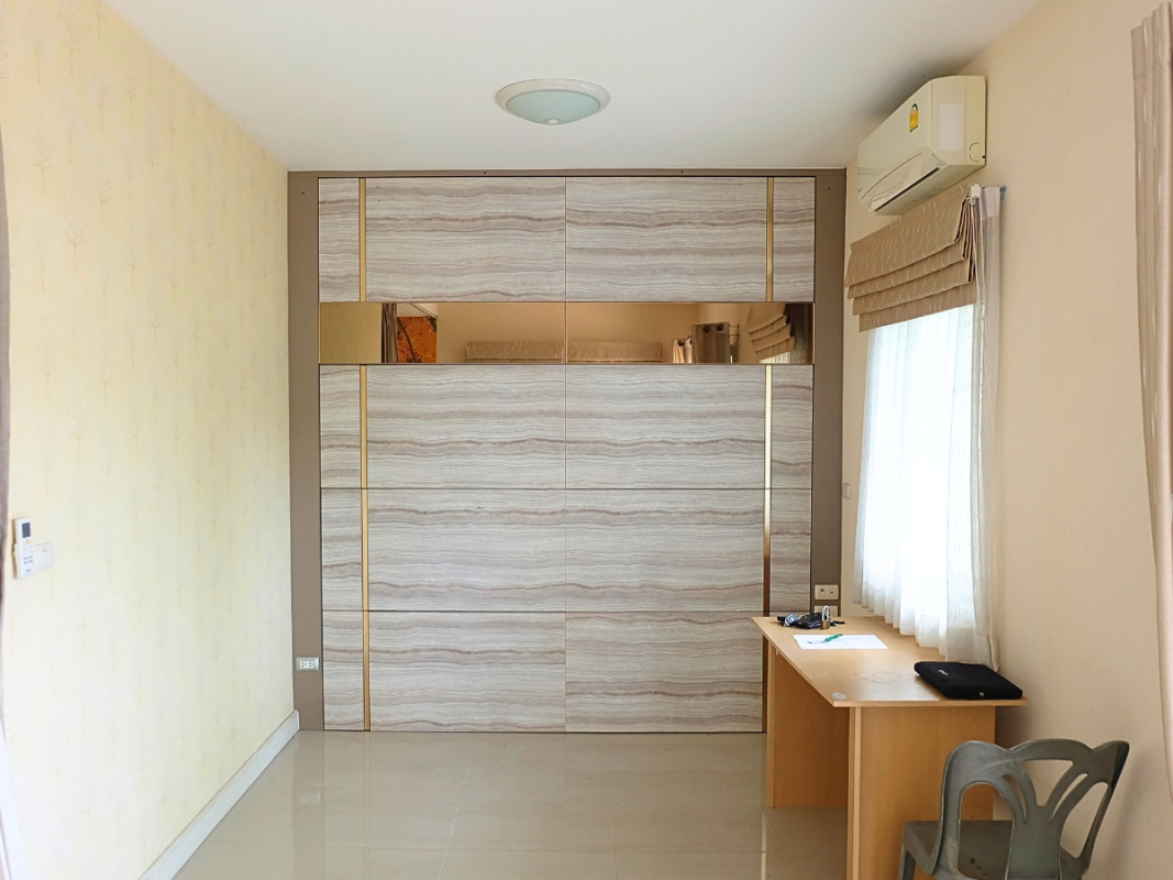 Single house Chon Buri Phan Thong Ban Kao 3000000