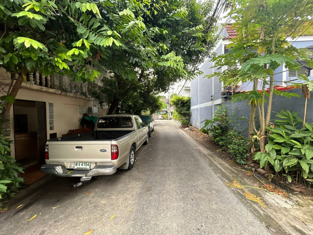 ทาวน์เฮ้าส์ อินโดไทย นนทบุรี เมืองนนทบุรี บางกระสอ 2000000