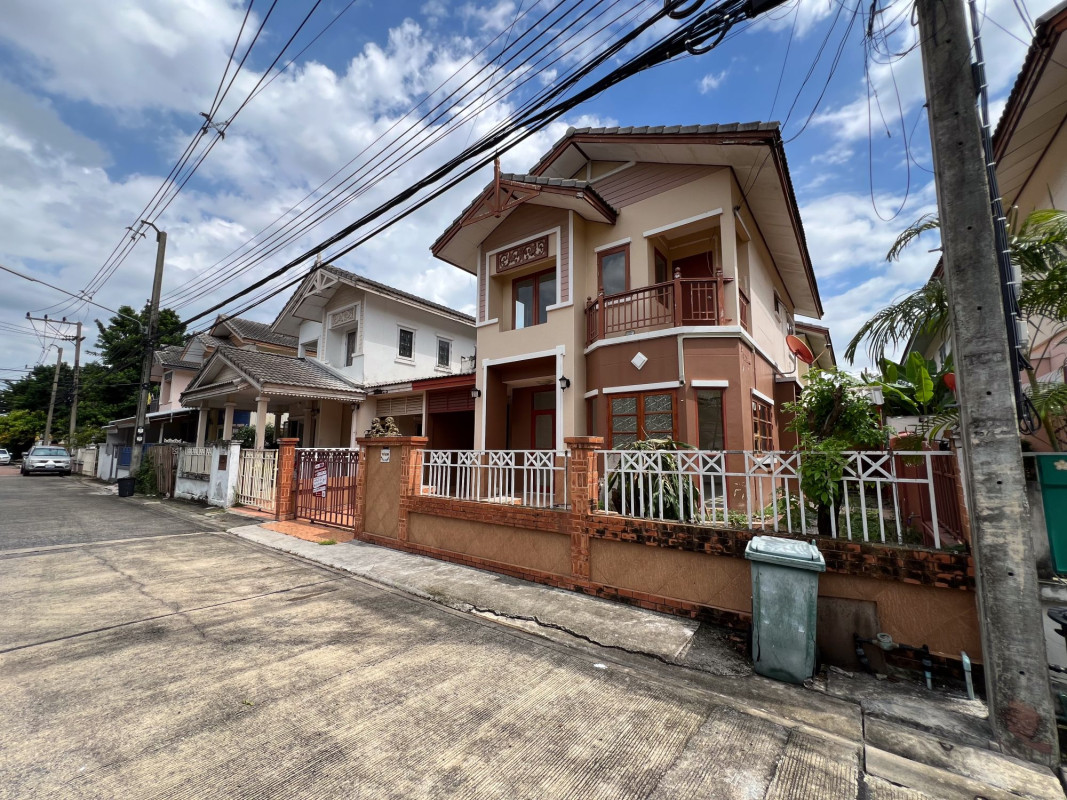 ทาวน์เฮ้าส์ บ้านฟ้าปิยรมย์ เฟส 4 ปทุมธานี ลำลูกกา บึงคำพร้อย 2800000