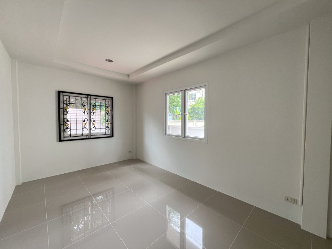 บ้านเดี่ยว ลิฟวิ่งนารา รังสิต-คลอง 4 ปทุมธานี ธัญบุรี บึงยี่โถ 4000000