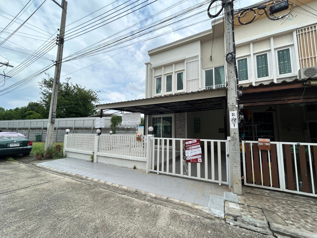 ทาวน์เฮ้าส์ โกลเด้น อเวนิว แจ้งวัฒนะ-ติวานนท์ นนทบุรี ปากเกร็ด บางพูด 3500000