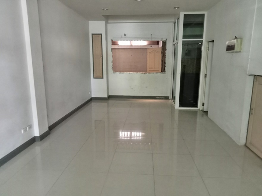 ทาวน์เฮ้าส์ เมโทรไลฟ์ ลาดพร้าว 71 กรุงเทพมหานคร ลาดพร้าว ลาดพร้าว 3811765
