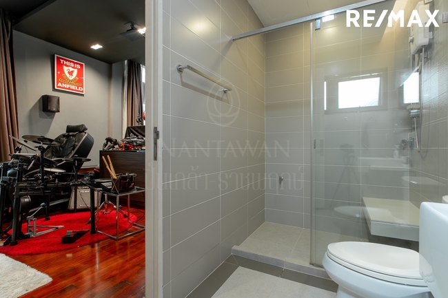 บ้านเดี่ยว นันทวัน ปิ่นเกล้า ราชพฤกษ์ กรุงเทพมหานคร ตลิ่งชัน บางระมาด 38500000