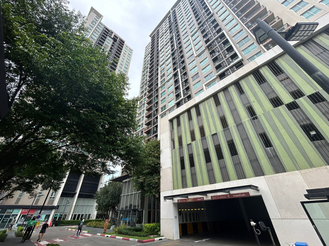 Condominium Fuse Chan-Sathorn Bangkok Sathon Wat Thung Don 2970000
