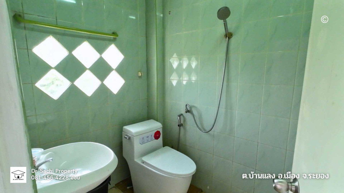 อาคารพาณิชย์ อาคารพาณิชย์ 3 ชั้น 20 ตรว. ตรงข้าม รร.ระยองปัญญานุกูล ระยอง เมืองระยอง บ้านแลง 2900000