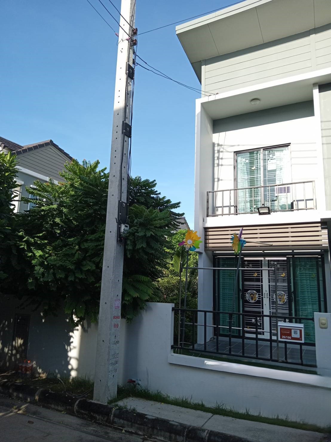 ทาวน์เฮ้าส์ เดอะ คัลเลอร์ส มิกซ์ รังสิต-วงแหวน ปทุมธานี ลำลูกกา ลาดสวาย 3200000