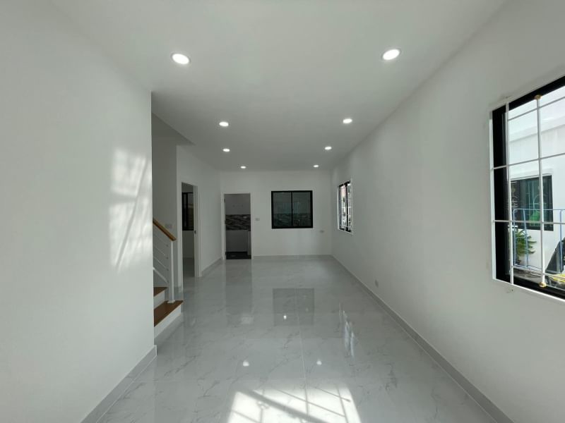 Townhouse Pathum Thani Thanyaburi Pracha Thipat 2200000