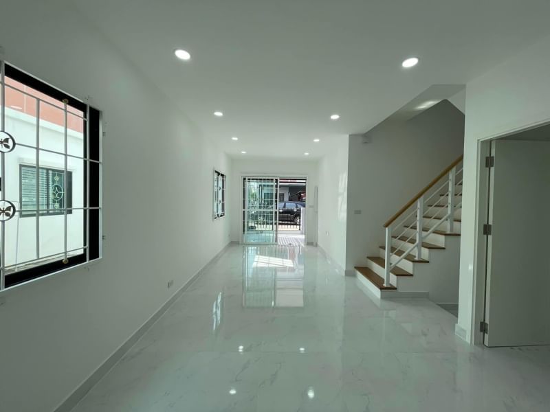 Townhouse Pathum Thani Thanyaburi Pracha Thipat 2200000