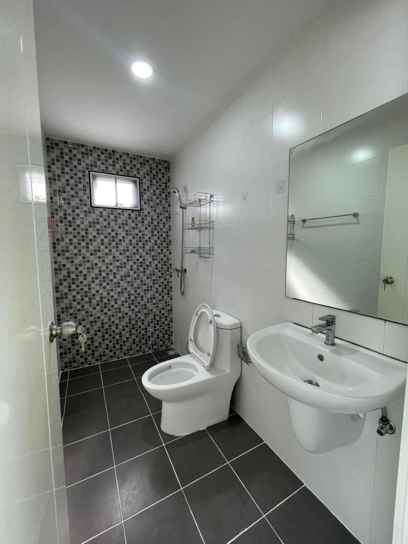 Townhouse Pathum Thani Thanyaburi Pracha Thipat 2200000