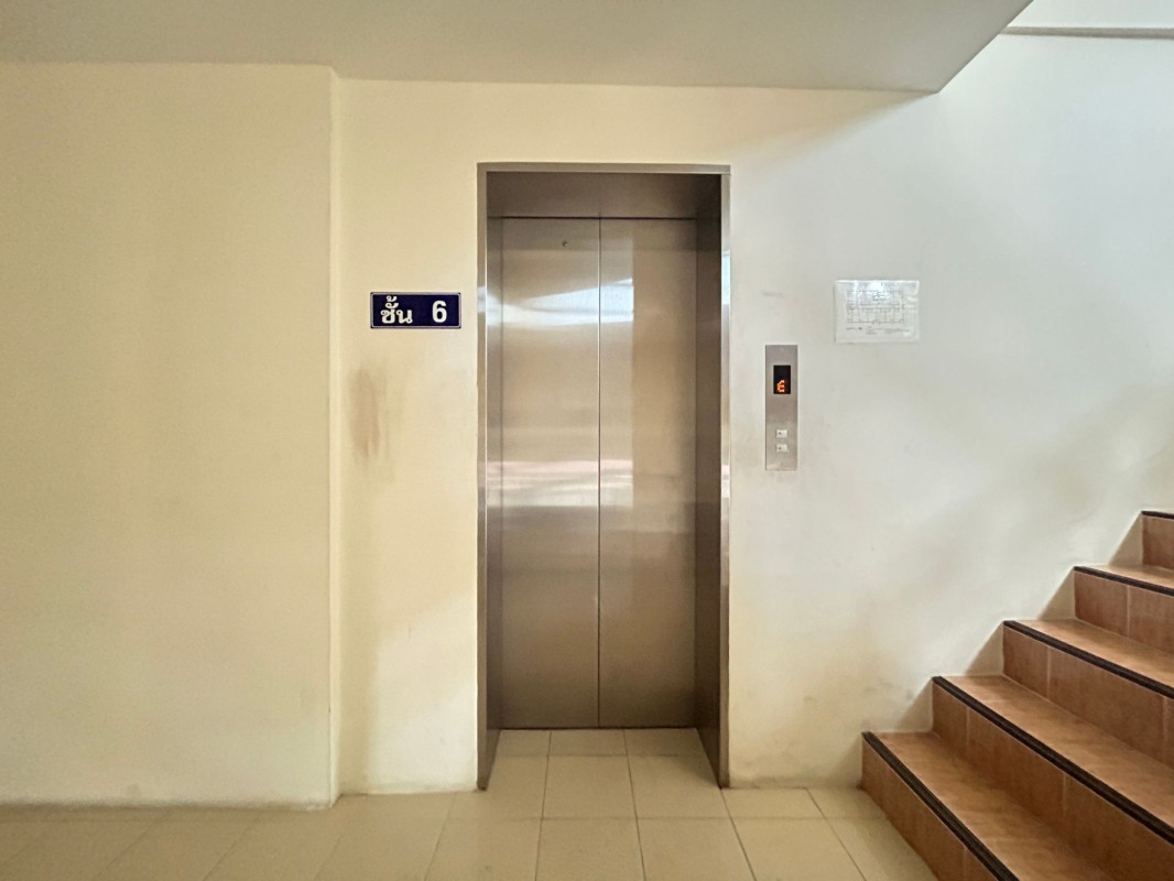 Condominium Chon Buri Mueang Chon Buri Saen Suk 1486320