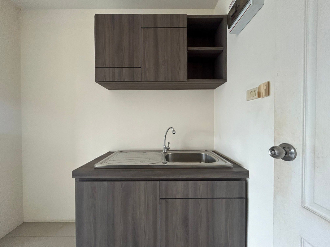 Condominium Chon Buri Mueang Chon Buri Saen Suk 1486320
