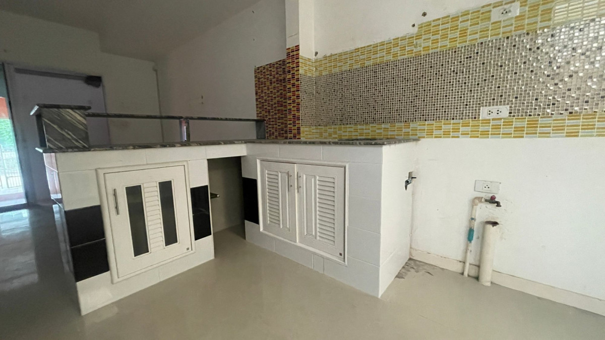 Townhouse Samut Prakan Bang Bo Bang Bo 2100000