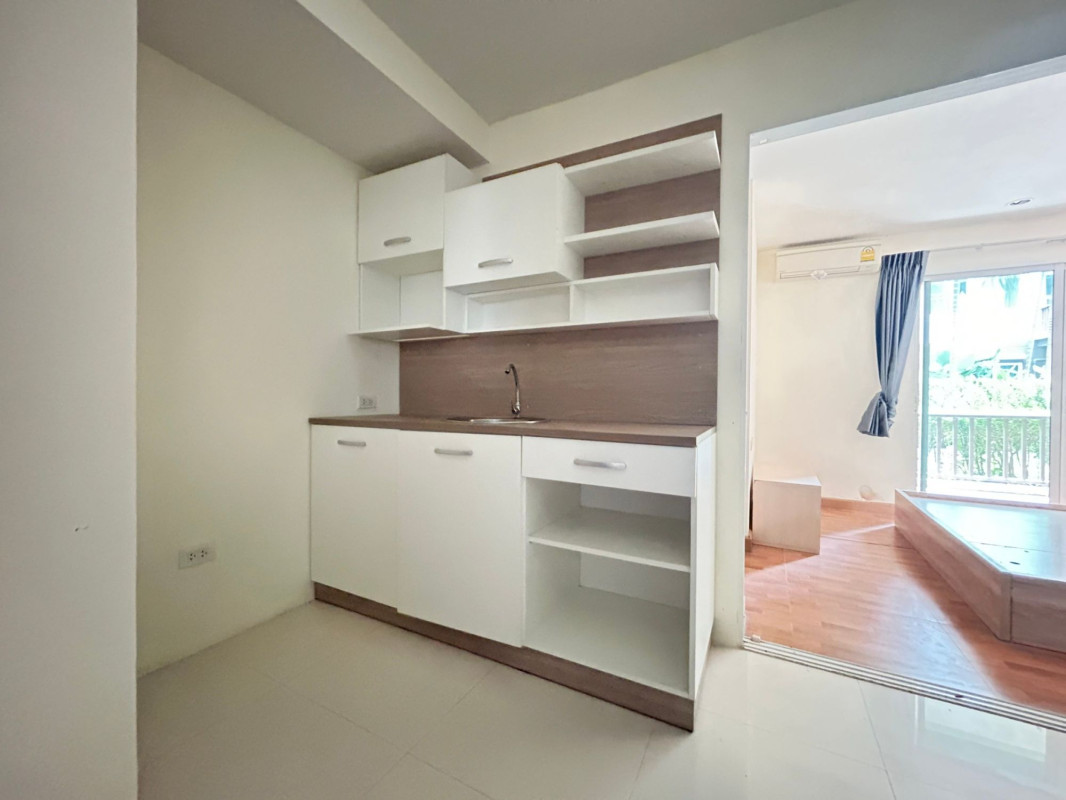 Condominium Chon Buri Mueang Chon Buri Saen Suk 0