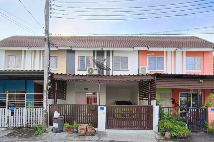 ทาวน์เฮ้าส์ หมู่บ้านพฤกษา59/2 สมุทรปราการ เมืองสมุทรปราการ ท้ายบ้านใหม่ 1900000