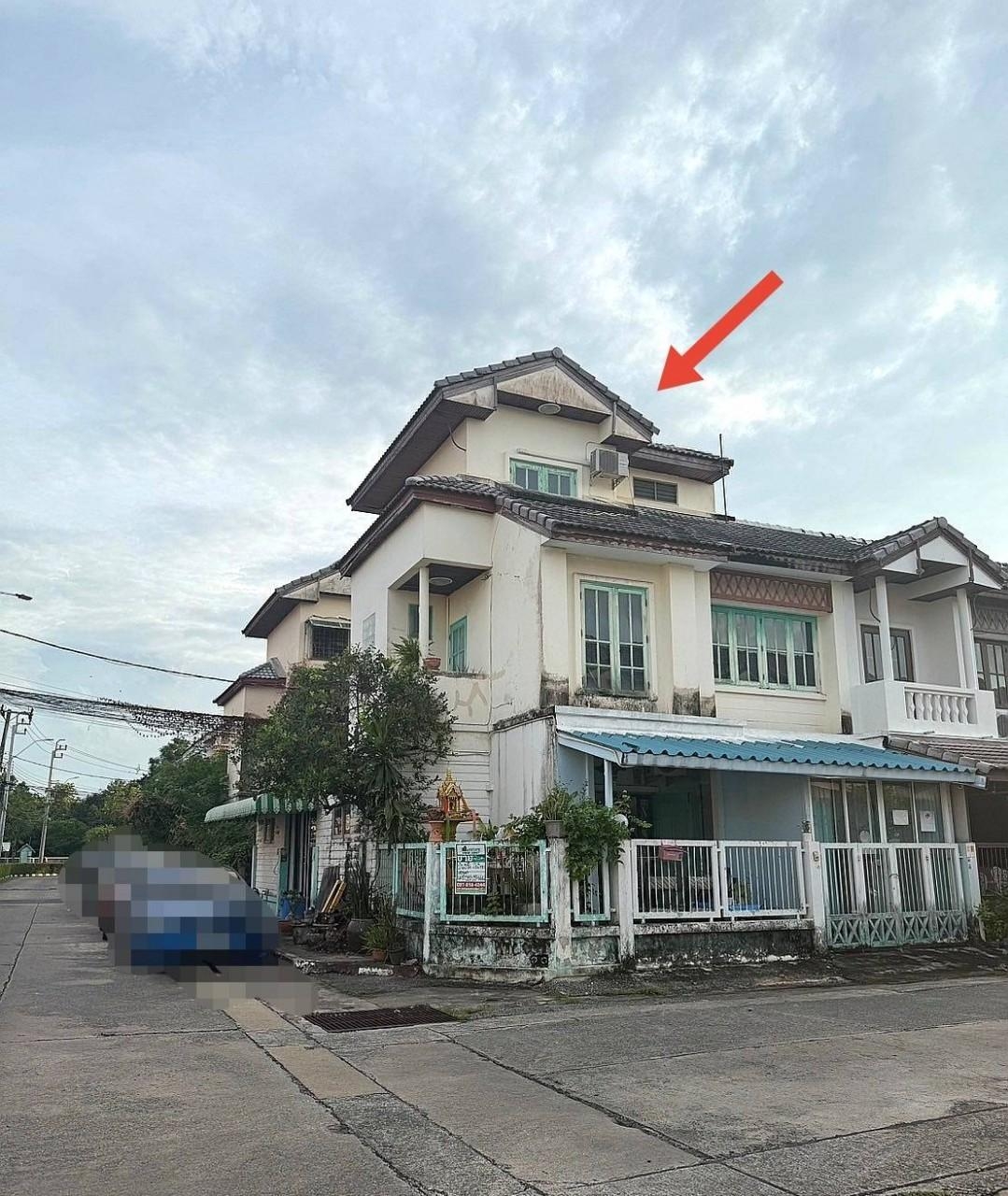 ทาวน์เฮ้าส์ วรารักษ์ กรุงเทพมหานคร คลองสามวา สามวาตะวันออก 2390000