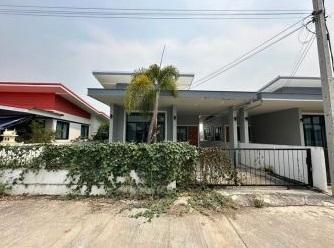 Single house Lamphun Mueang Lamphun Pa Sak 1215000