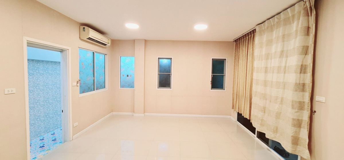 ทาวน์เฮ้าส์ บ้านวิรัลพัชร Exclusive กรุงเทพมหานคร ประเวศ ประเวศ 5200000