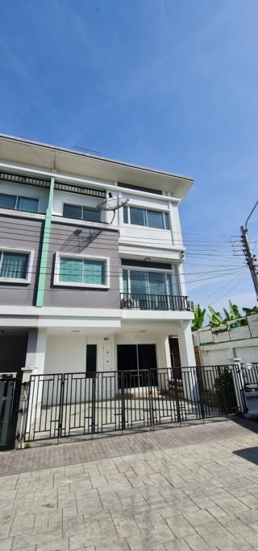 ทาวน์เฮ้าส์ บ้านวิรัลพัชร Exclusive กรุงเทพมหานคร ประเวศ ประเวศ 5200000