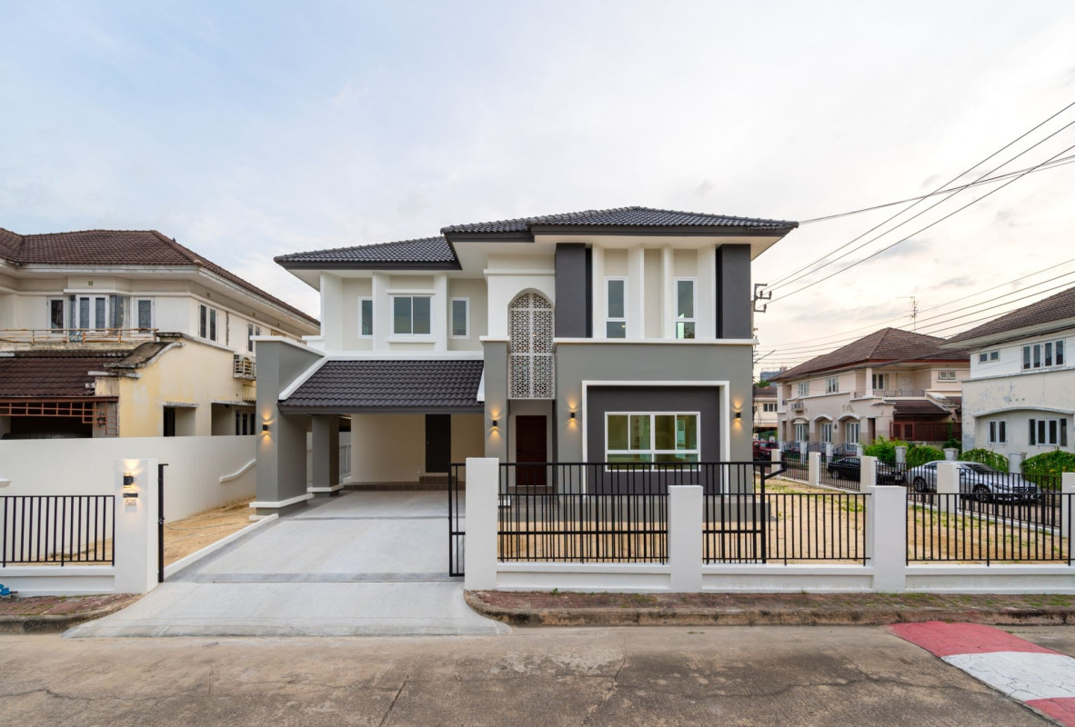 บ้านเดี่ยว ลัดดารมย์ รัตนาธิเบศร์ นนทบุรี เมืองนนทบุรี ไทรม้า 8990000