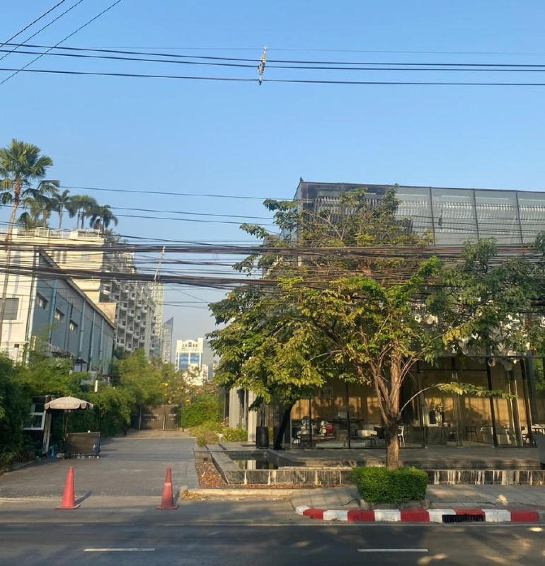 Single house Bangkok Watthana Khlong Tan Nuea 233001300